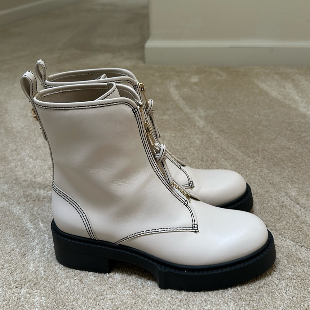 Coach White Liza Bootie boots size 6, NWT